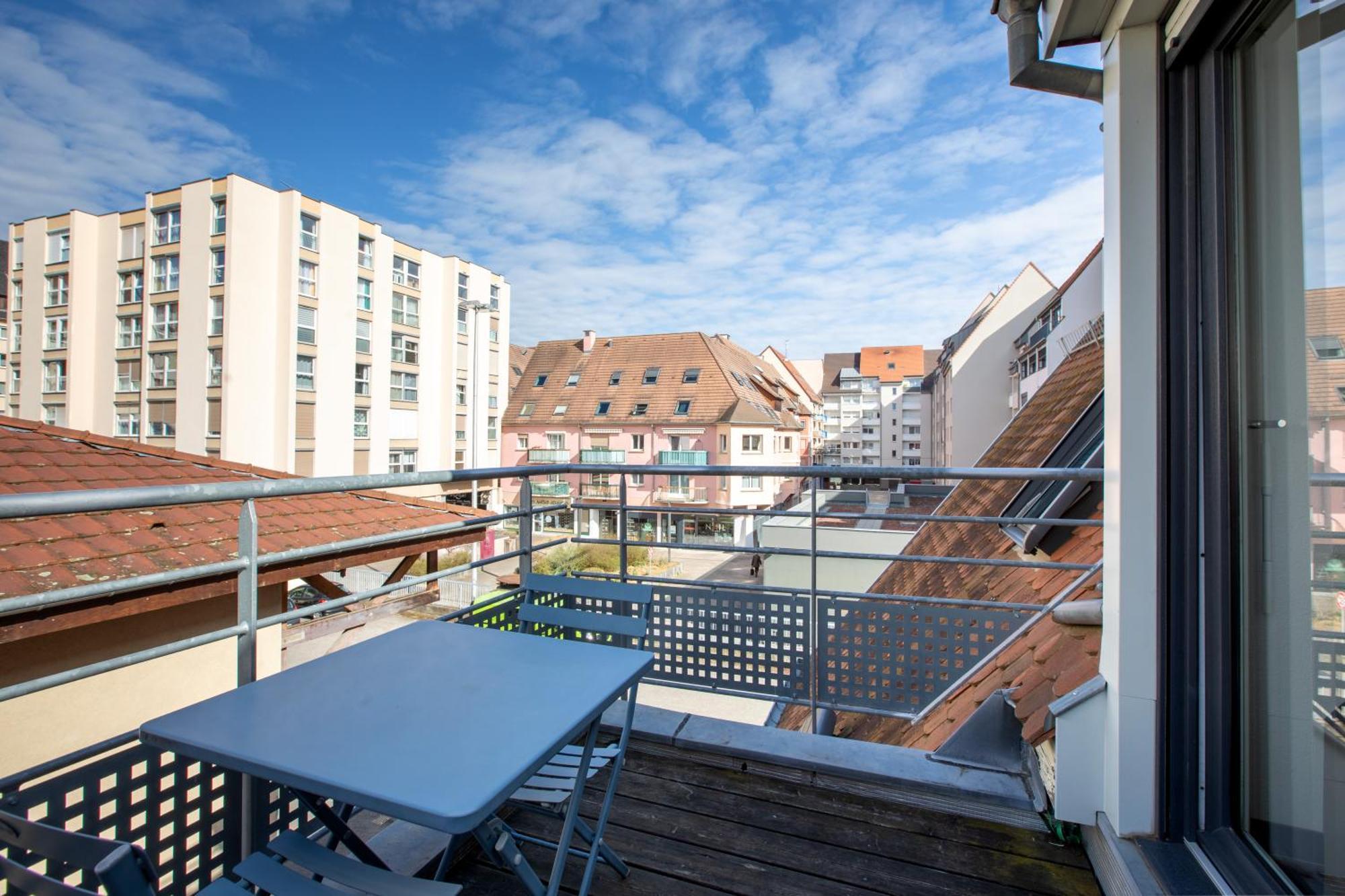 Gite "Schongauer" Hypercentre Colmar Exterior photo